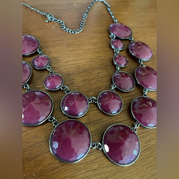 3 for $30 MultiStrand Necklace Faceted AcrylicBurgundy Pendants DarkSilver Chain - Picture 2 of 7